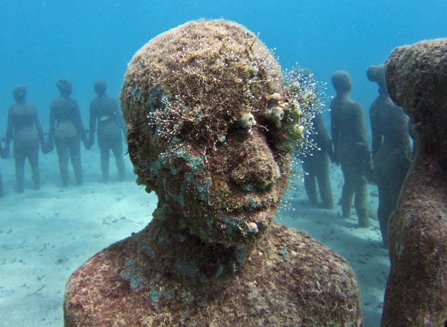 Snorkelling at Molinere Underwater Sculpture Park, Grenada Man Vs Globe