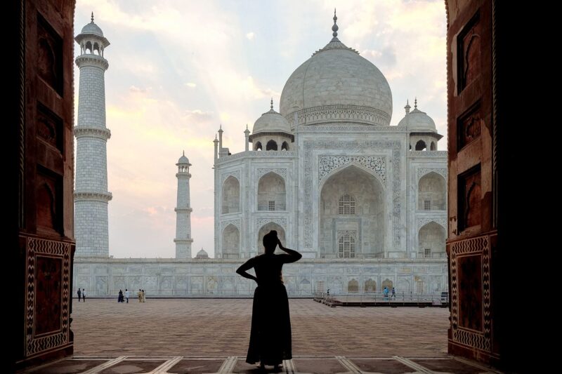 Sunrise view of the Taj Mahal in Agra, India